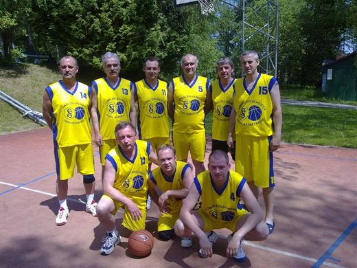 Basket veteráni Kamenice 12.6.2010 020.jpg