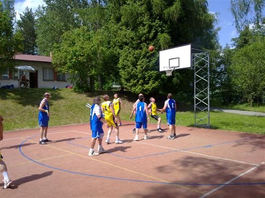 Basket veteráni Kamenice 12.6.2010 025.jpg