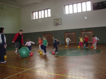 Cviičení dětí ve věku 4-6 let