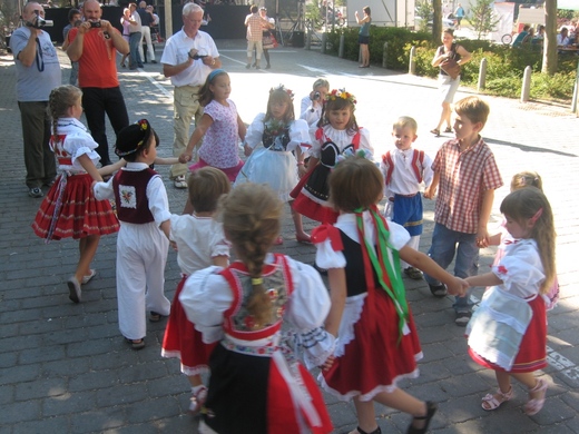 hody2011_08_deti.JPG