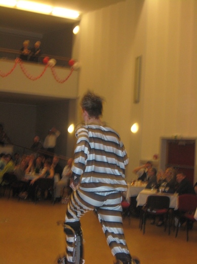 Host6.JPG