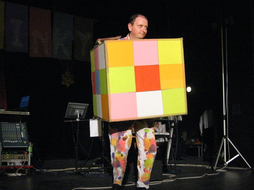 moderator05.JPG