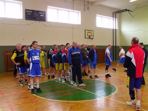 veteráni 19.3.2011.JPG